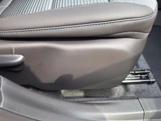 New 2026 Chevrolet Trax LT w/ Driver Confidence Package FWD image 19