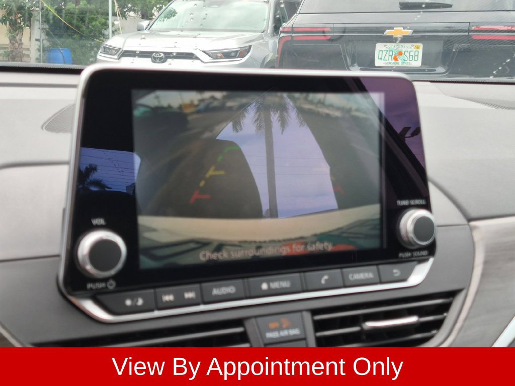 Used 2025 Nissan Altima 2.5 SV FWD image 22