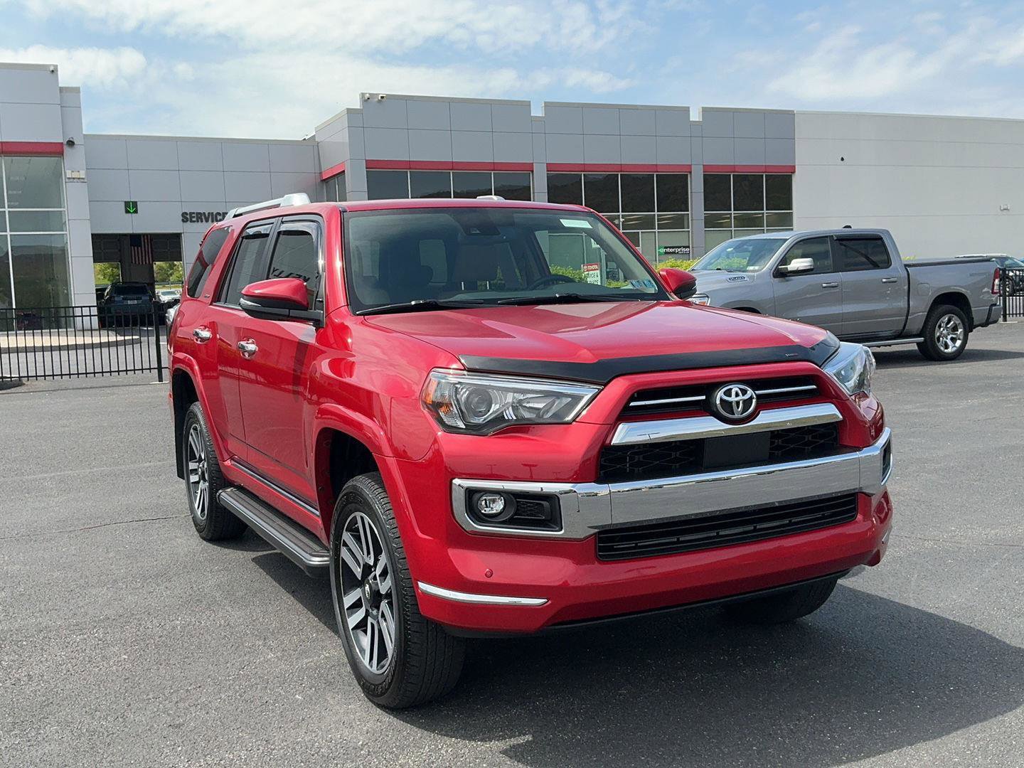 Certified 2021 Toyota 4Runner Limited AWD/4WD image 3