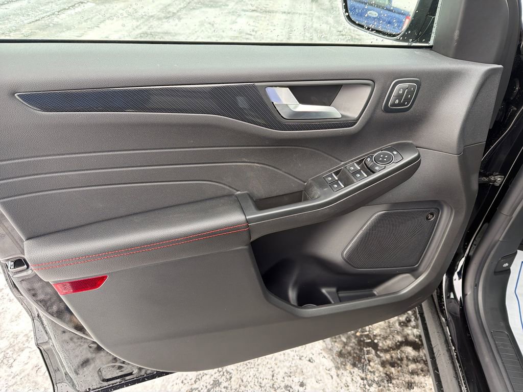 New 2026 Ford Escape ST-Line Select w/ Tech Pack #2 image 10