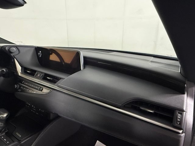Used 2019 Lexus ES 300h w/ Premium Package FWD image 29