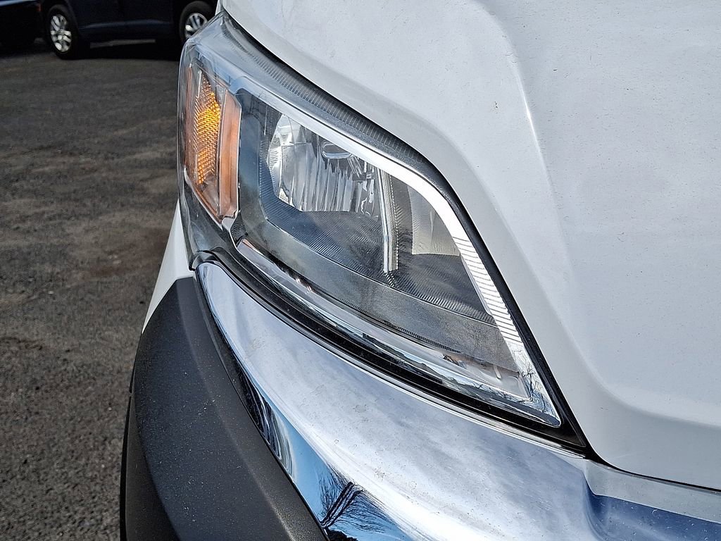 Used 2025 RAM ProMaster 2500 w/ U-Haul Equipment Group image 36