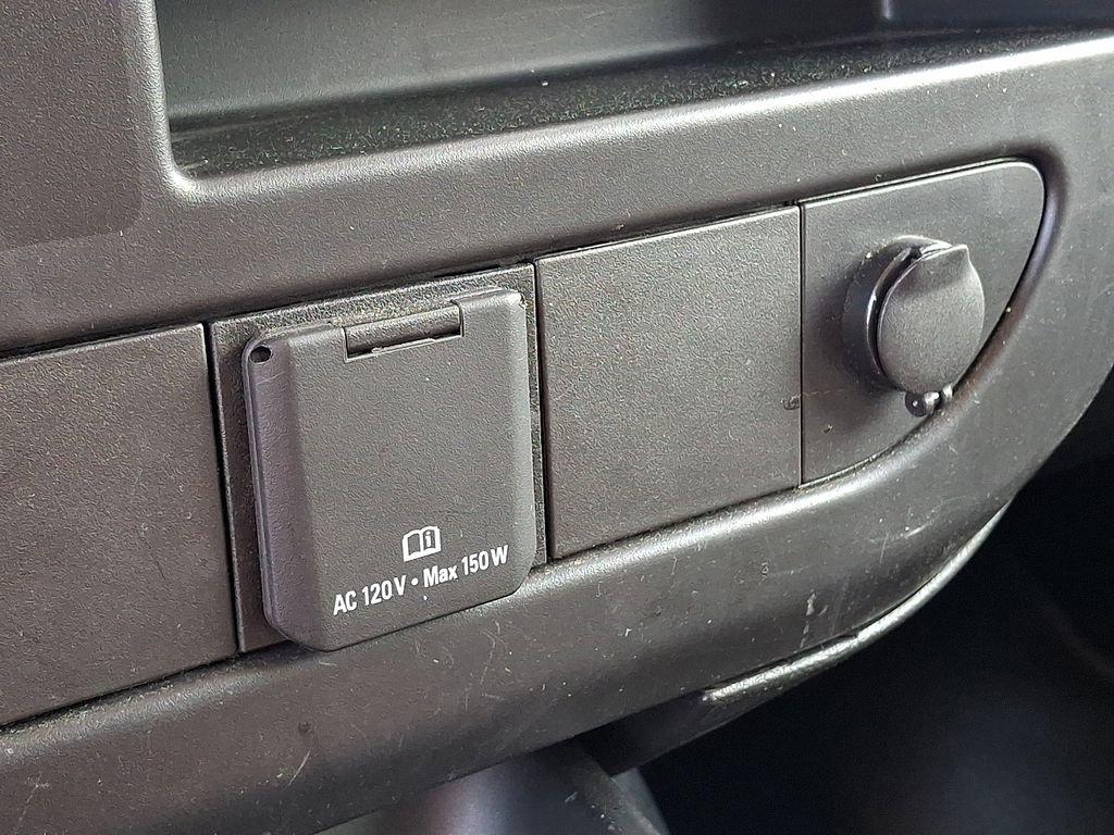 Used 2024 GMC Savana 2500 w/ Driver Convenience Package image 25