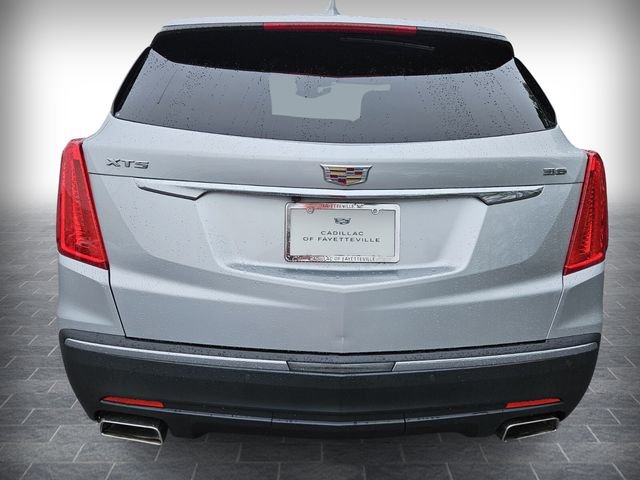 Used 2018 Cadillac XT5 FWD image 3