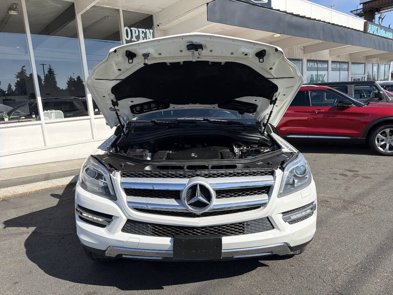 Used 2016 Mercedes-Benz GL 450 4MATIC image 12