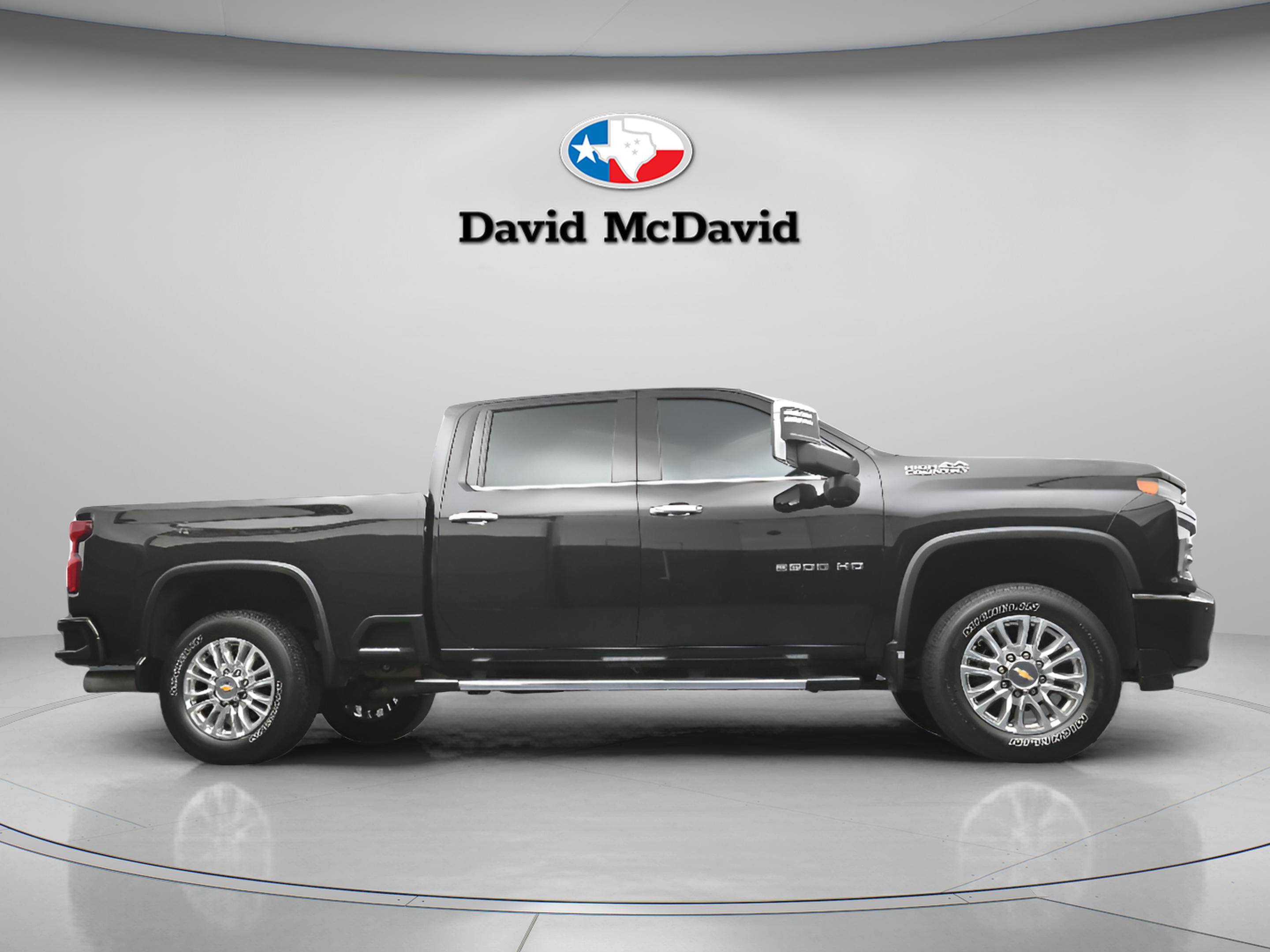 Used 2023 Chevrolet Silverado 2500 High Country w/ Safety Package II AWD/4WD image 37