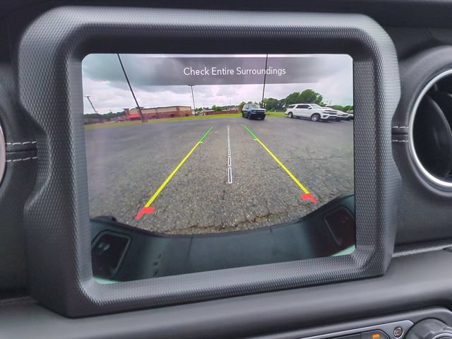 Used 2023 Jeep Gladiator Overland AWD/4WD image 22