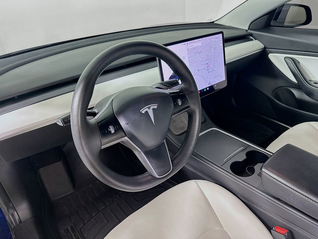 Used 2021 Tesla Model 3 Standard Range Plus image 10