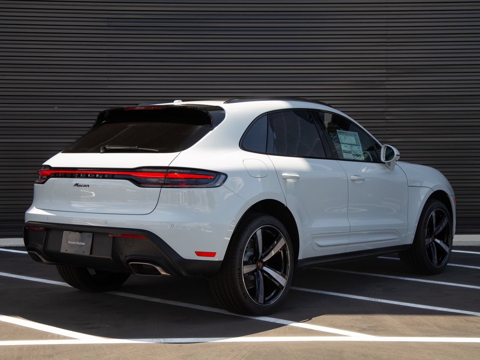 New 2026 Porsche Macan AWD/4WD image 7