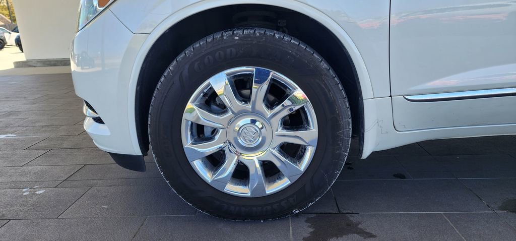 Used 2016 Buick Enclave Premium image 10
