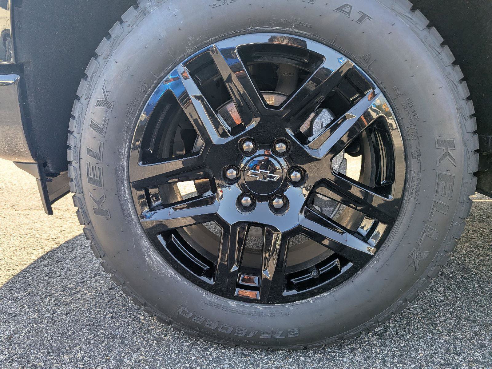 Used 2023 Chevrolet Silverado 1500 RST AWD/4WD image 10
