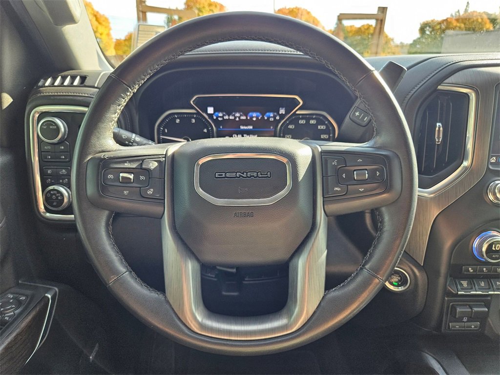 Used 2020 GMC Sierra 3500 Denali w/ Denali Ultimate Package image 22