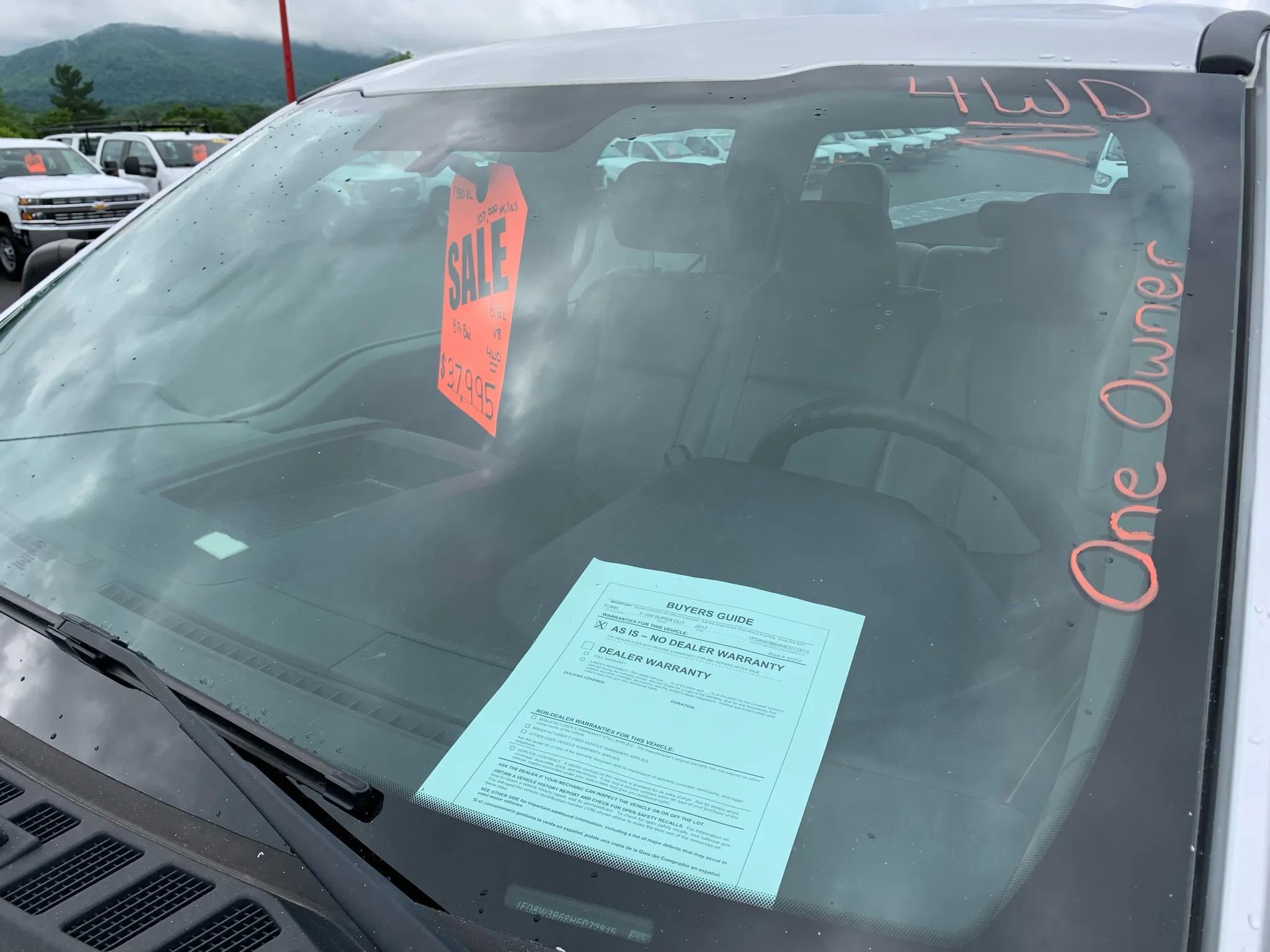 Used 2017 Ford F350 XL AWD/4WD image 4