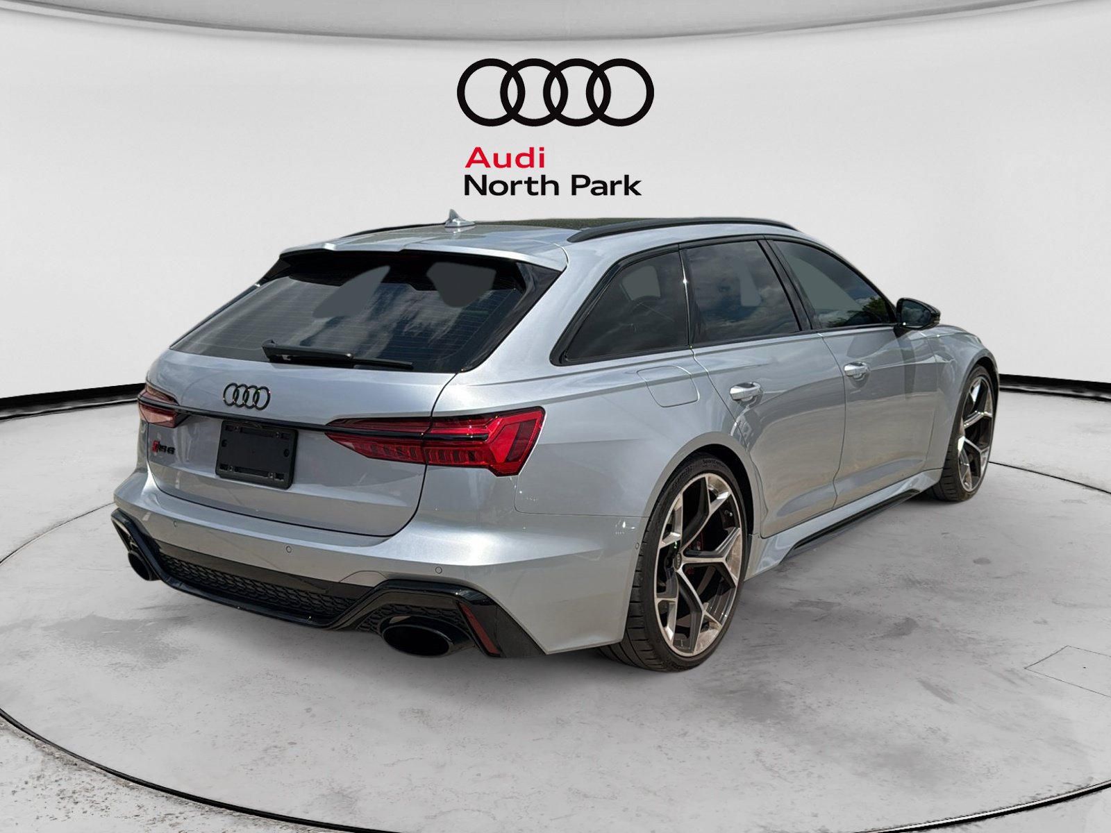 Used 2024 Audi RS 6 performance AWD/4WD image 7