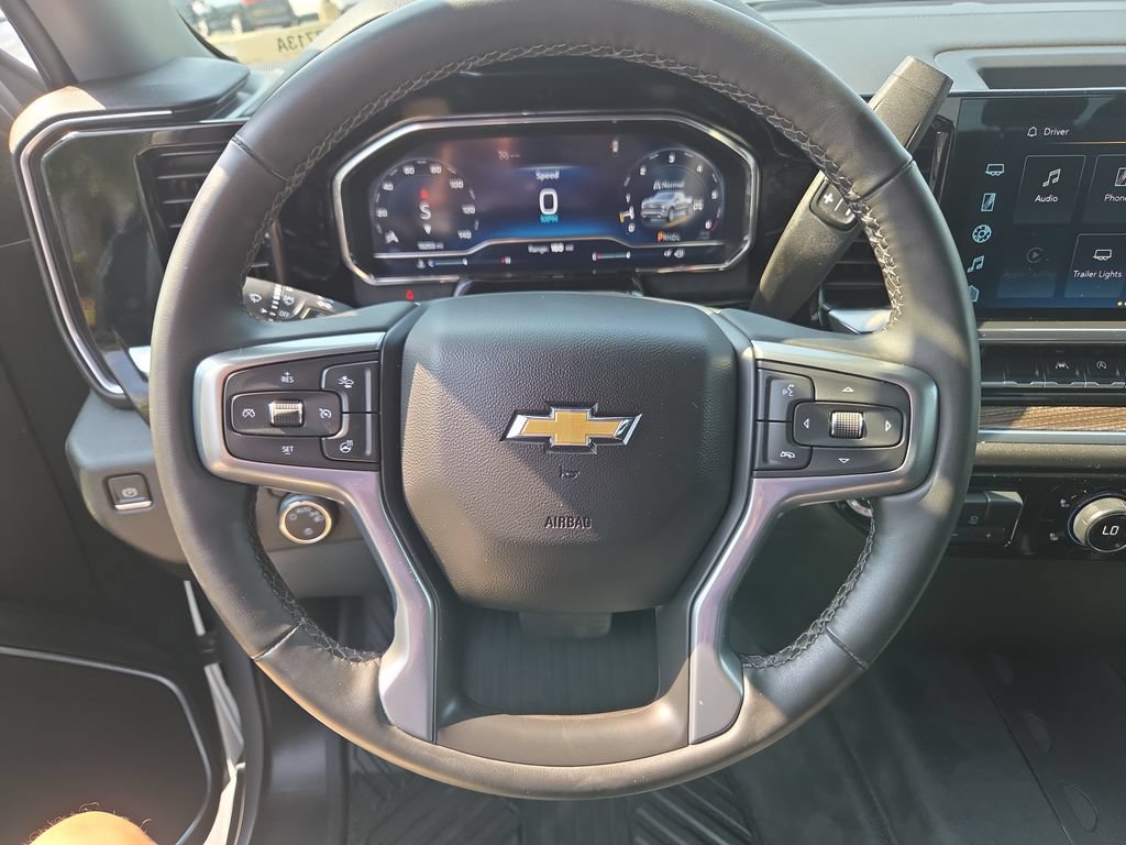 Certified 2024 Chevrolet Silverado 1500 LT AWD/4WD image 13