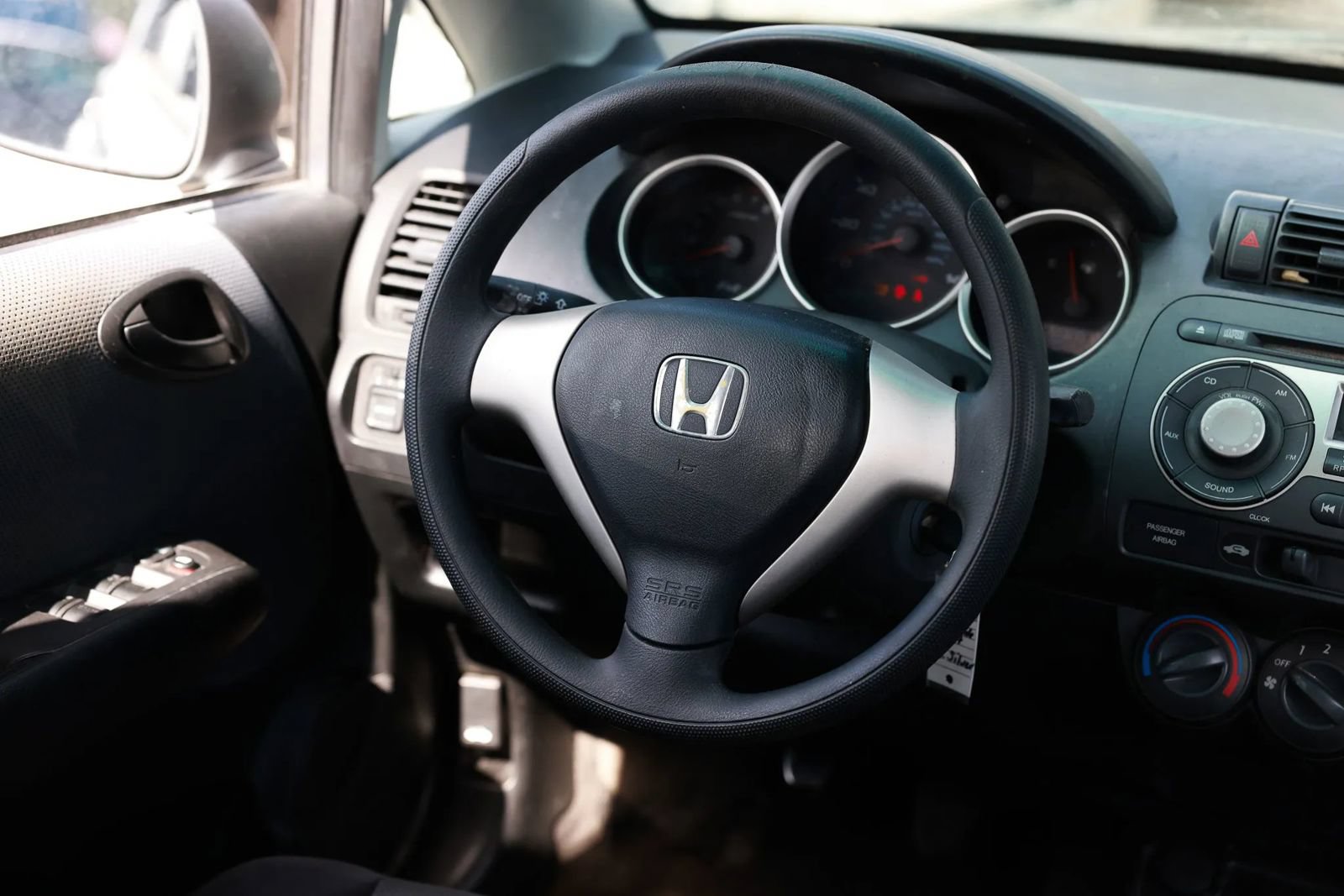 Used 2008 Honda Fit image 29