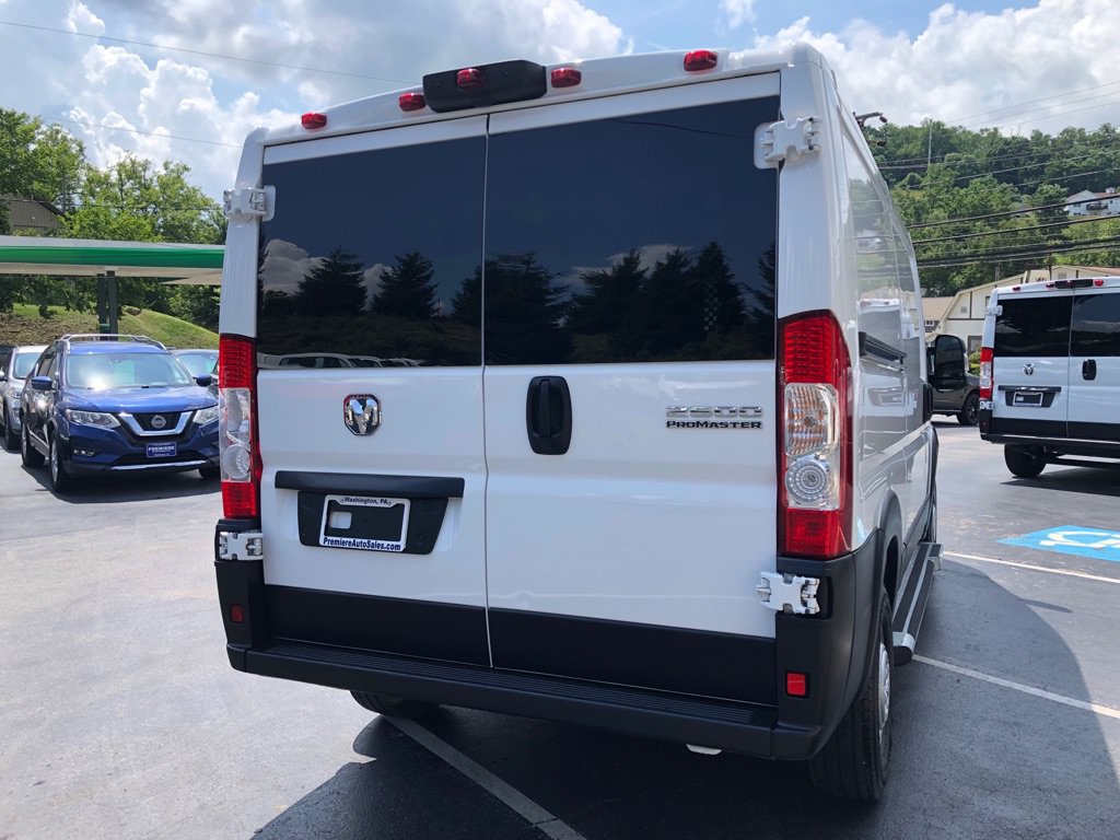 Used 2025 RAM ProMaster 2500 w/ U-Haul Equipment Group FWD image 5