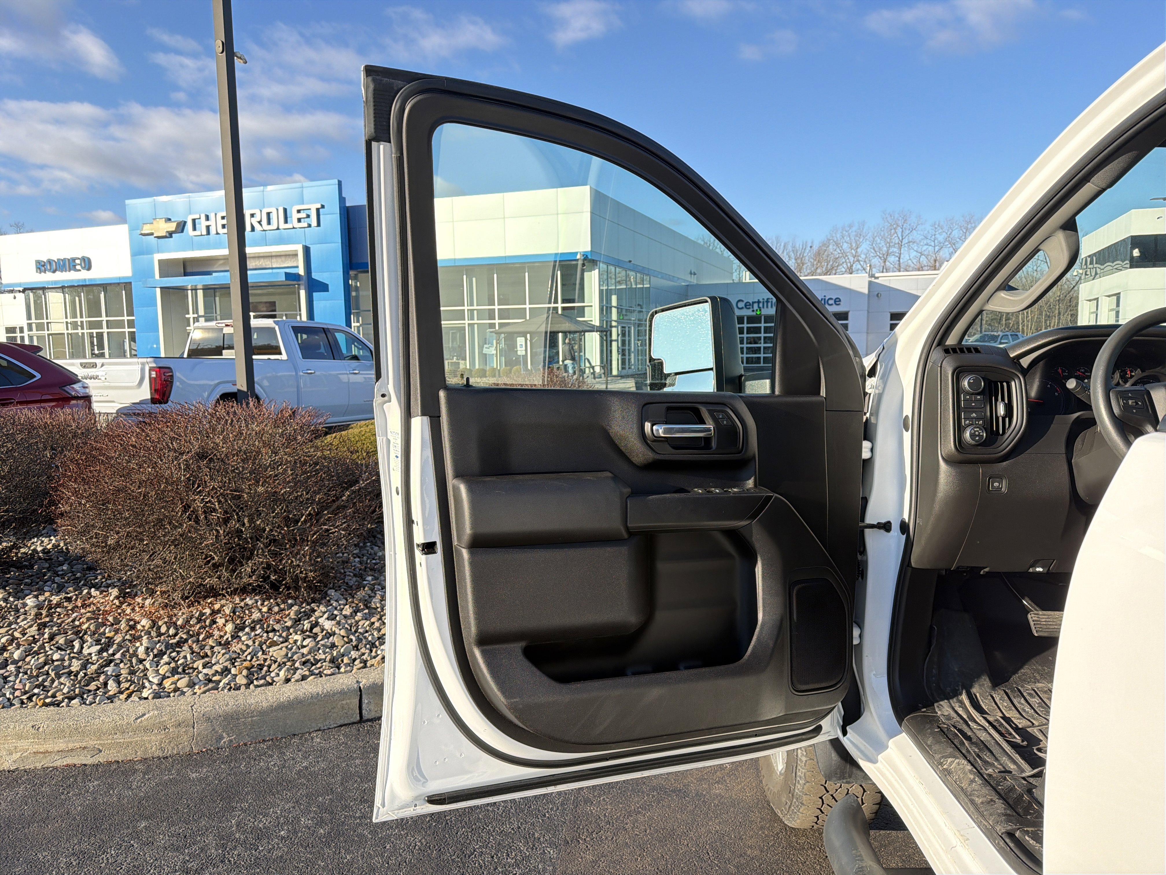 Used 2023 Chevrolet Silverado 2500 Custom w/ Custom Value Package image 11