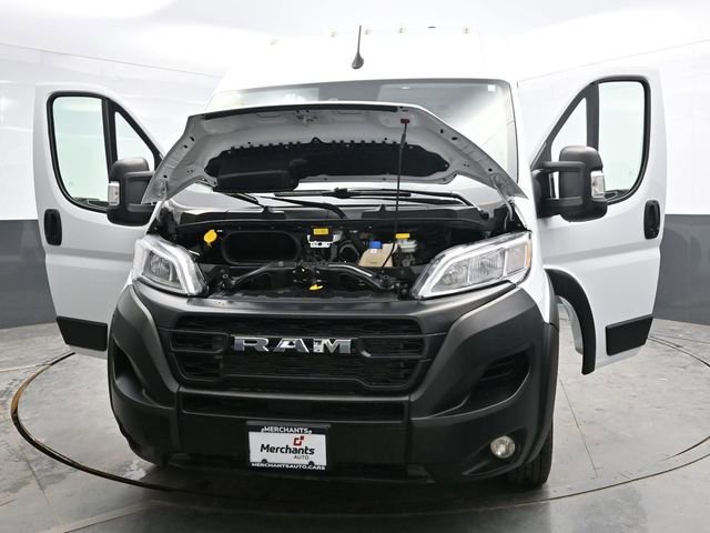 Used 2025 RAM ProMaster 2500 w/ Convenience Group image 40