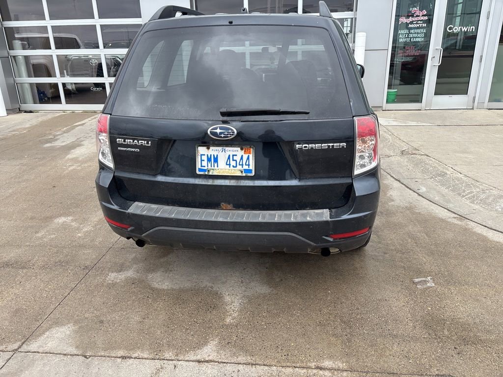 Used 2011 Subaru Forester 2.5X w/ Alloy Wheel Value Pkg AWD/4WD image 4