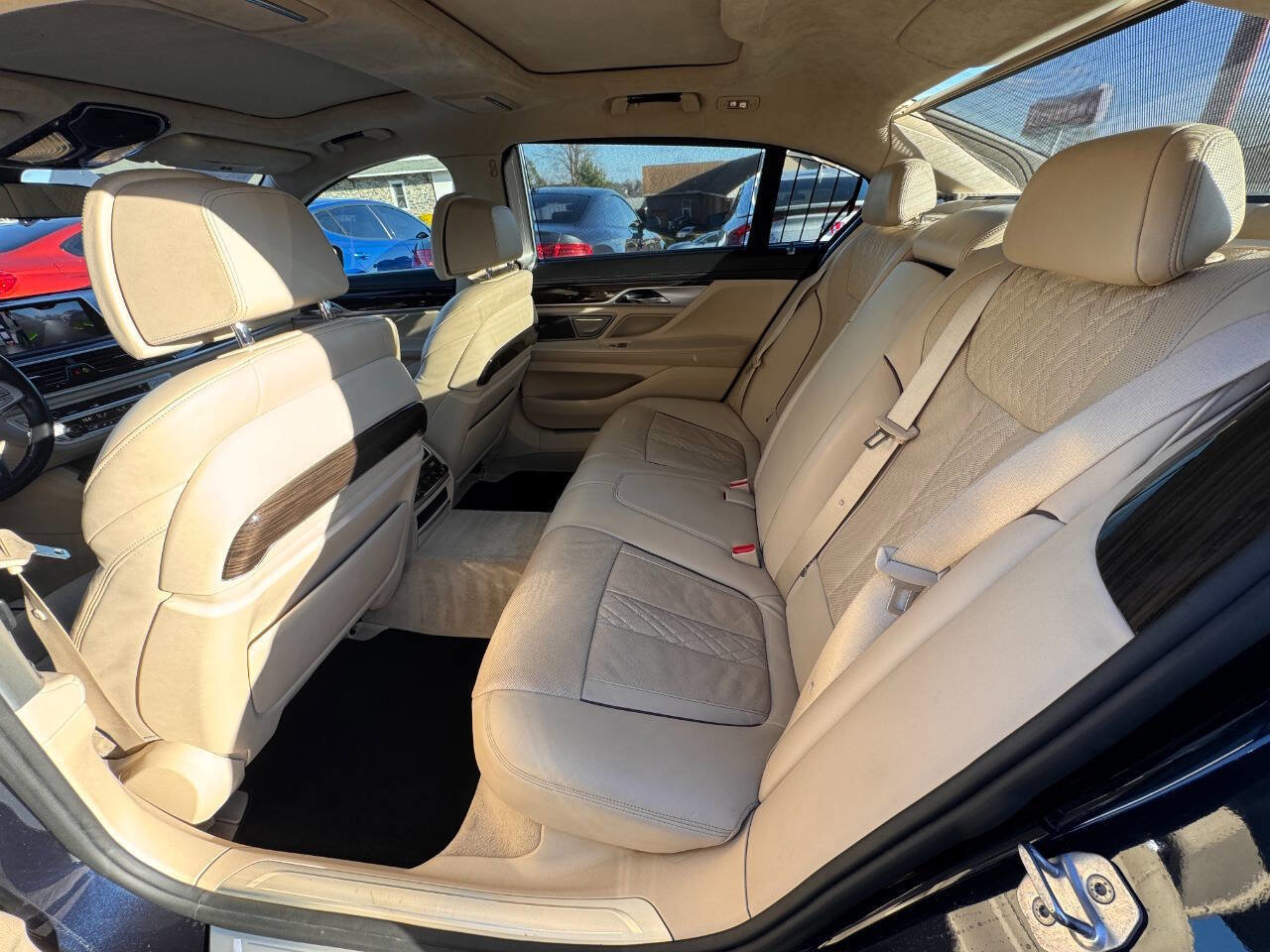 Used 2016 BMW 750i xDrive AWD/4WD image 13