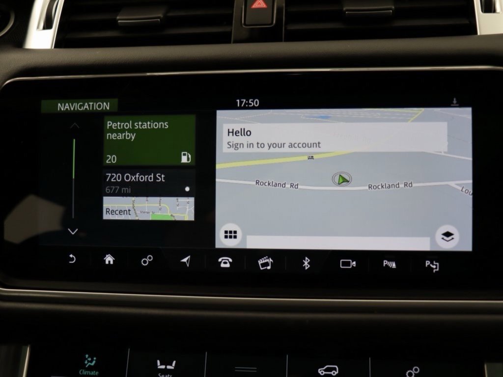 Used 2018 Land Rover Range Rover Sport HSE Dynamic image 28