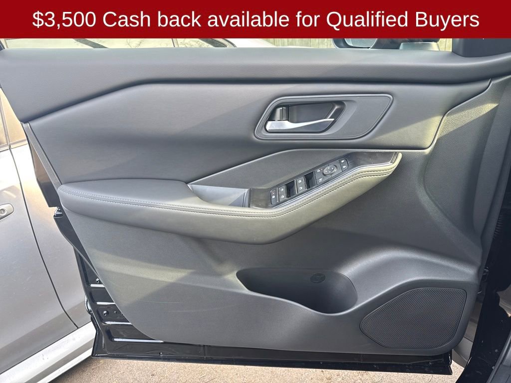 New 2026 Nissan Rogue SV image 11