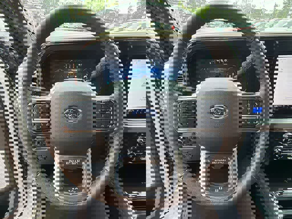 New 2026 Ford F350 King Ranch w/ Chrome Package image 21