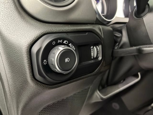 Used 2023 Jeep Wrangler Unlimited Sport AWD/4WD image 30