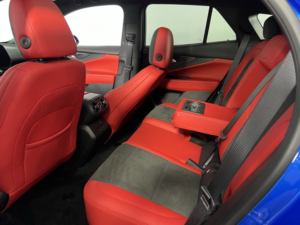 Used 2024 Chevrolet Blazer EV RS image 28