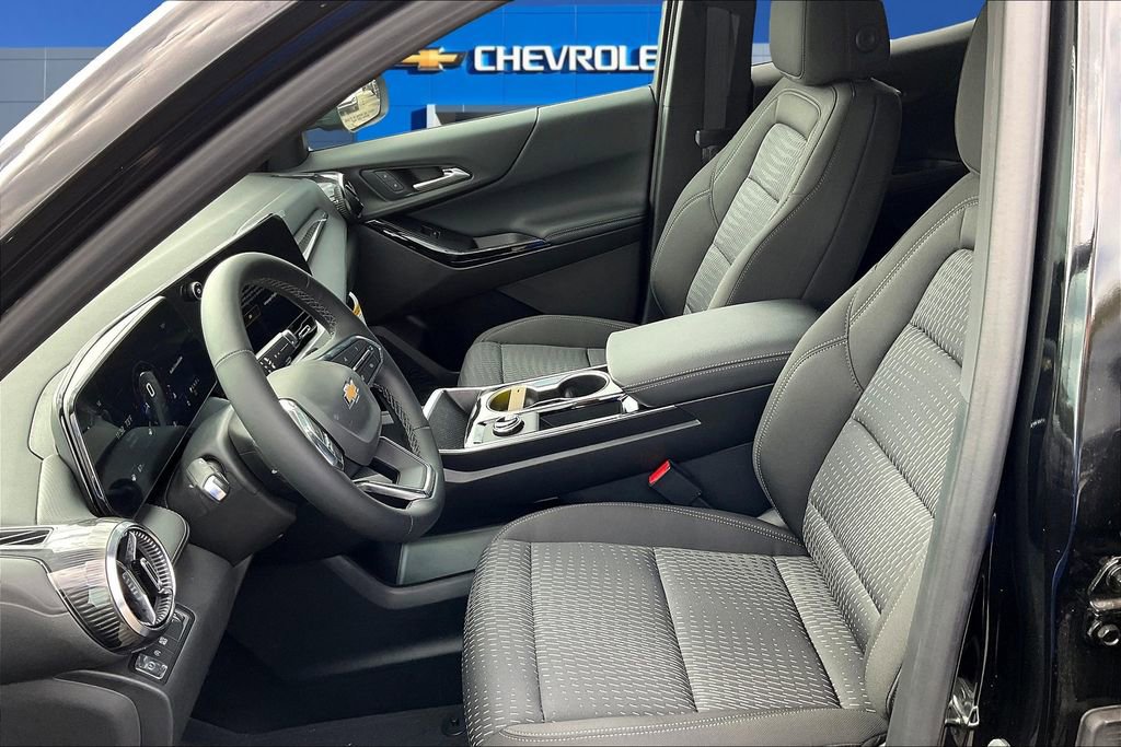New 2026 Chevrolet Equinox LT w/ LPO, Floor Liner Package image 24