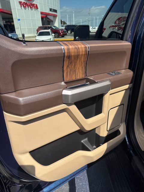 Used 2020 Ford F150 Lariat w/ Equipment Group 502A Luxury image 11