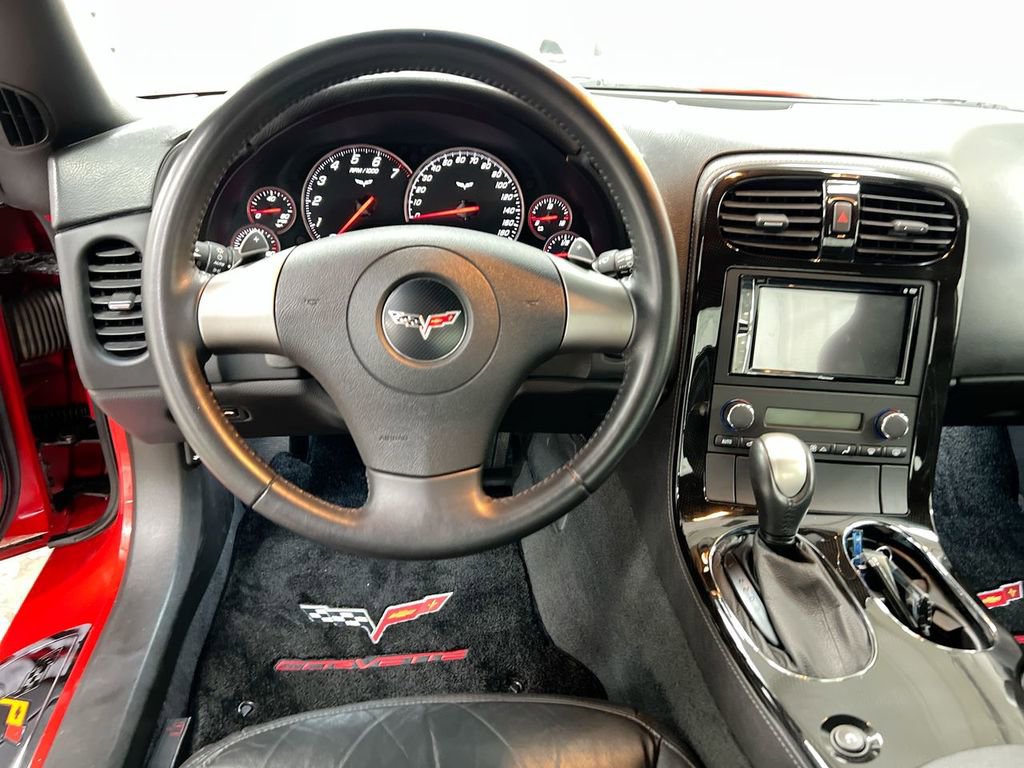 Used 2008 Chevrolet Corvette Coupe image 11