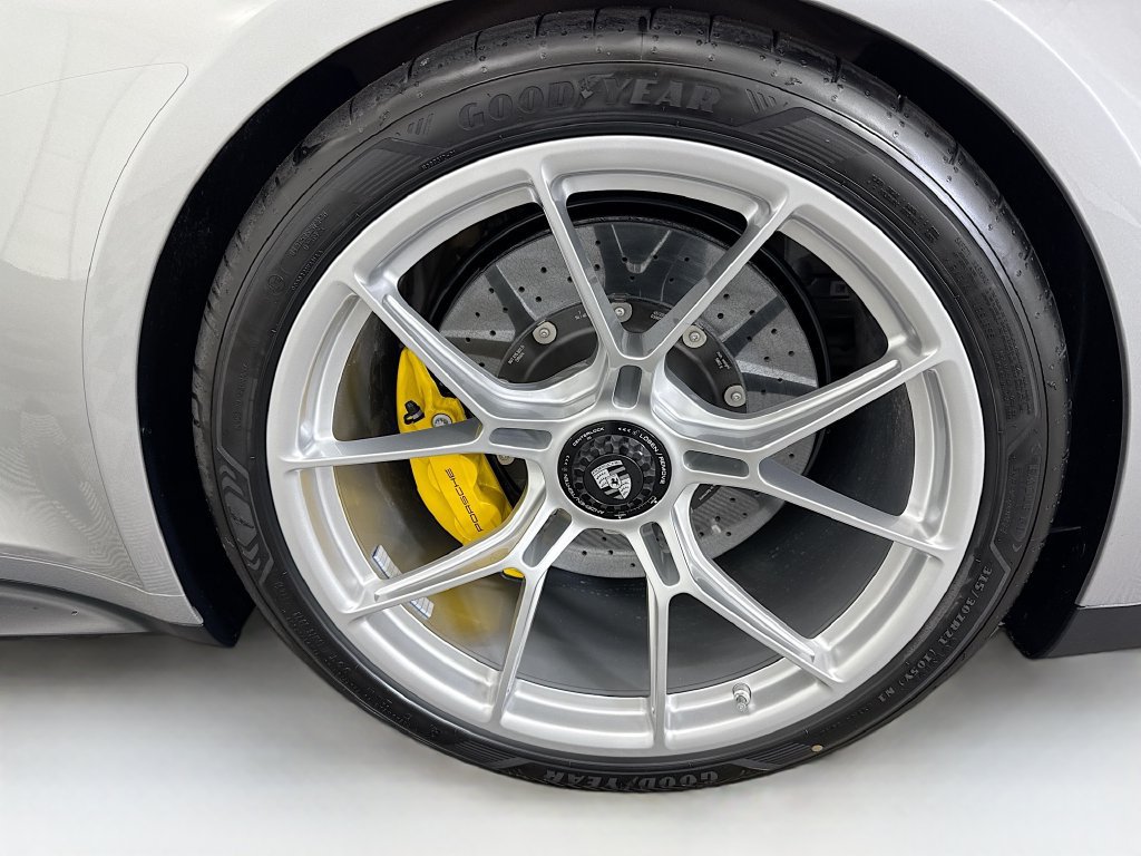 Certified 2026 Porsche 911 GT3 RWD image 30