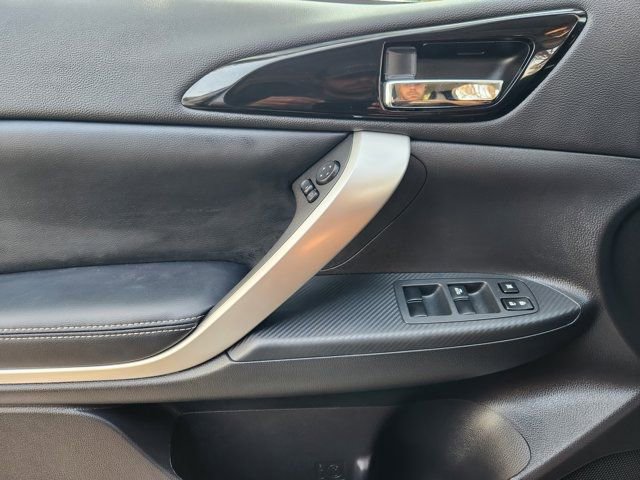 Used 2025 Mitsubishi Eclipse Cross SE image 24
