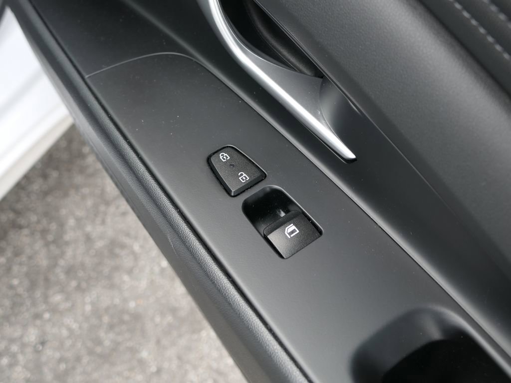 Certified 2023 Hyundai Elantra Limited w/ Cargo Package image 23