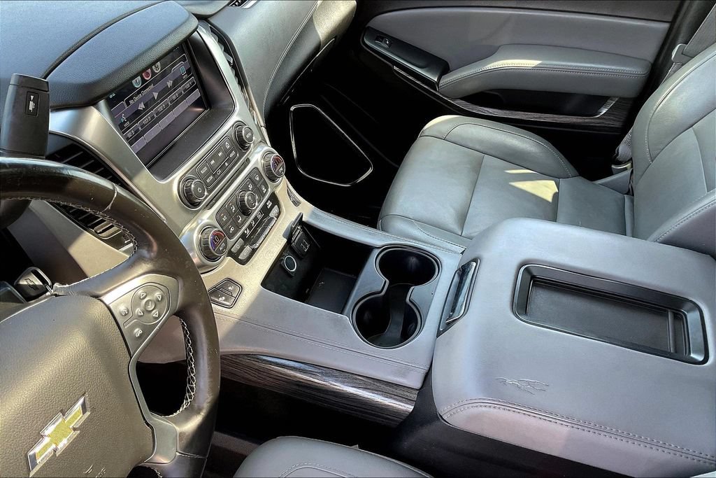 Used 2015 Chevrolet Suburban LT AWD/4WD image 9