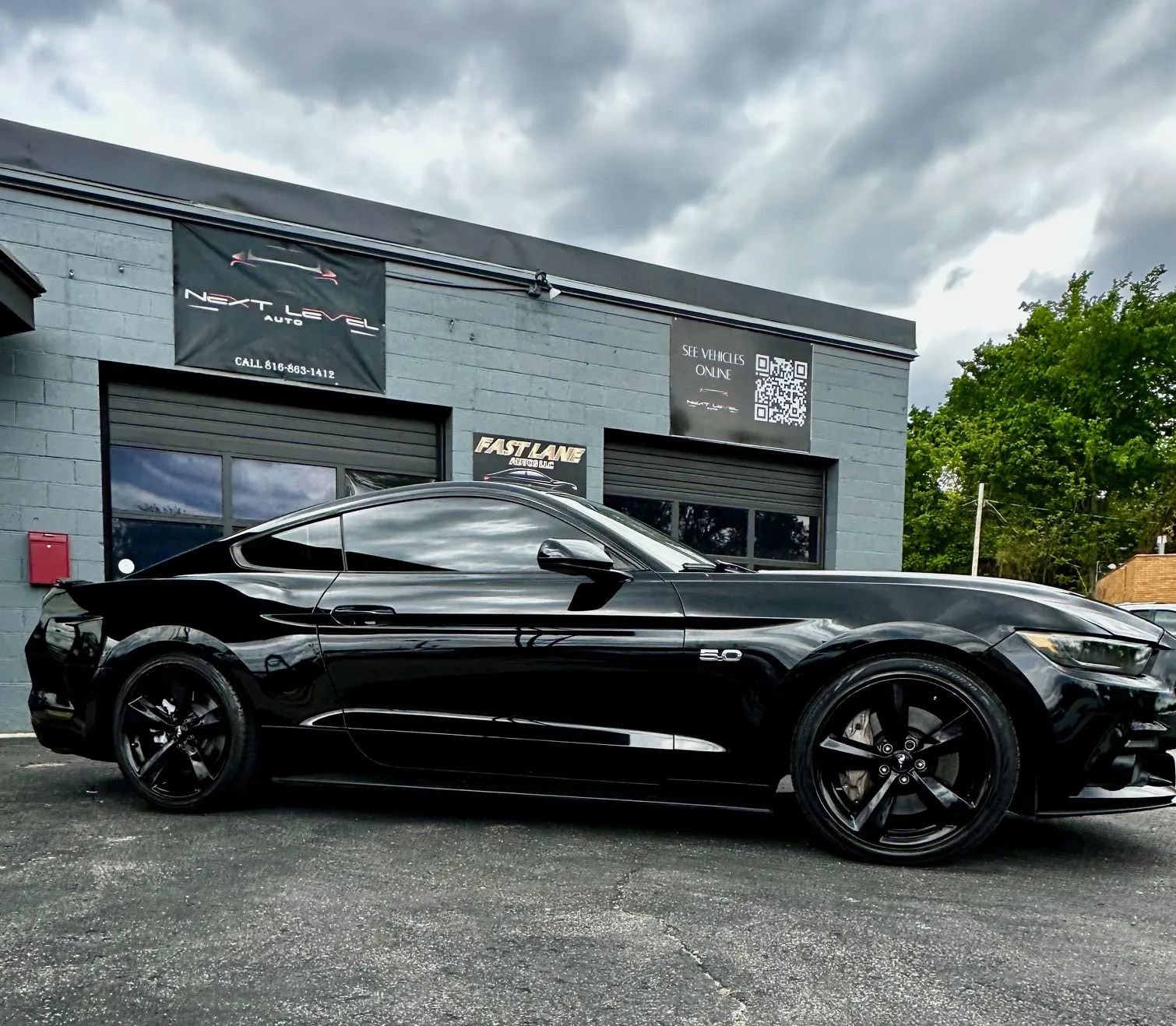 Used 2016 Ford Mustang GT RWD image 6