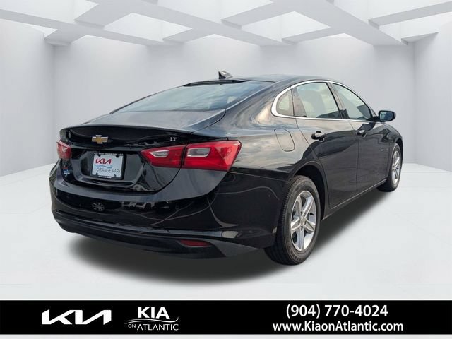 Used 2024 Chevrolet Malibu LT FWD image 3