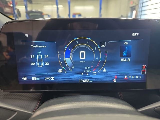 Used 2025 Chevrolet Equinox RS w/ Safety and Technology Package AWD/4WD image 23
