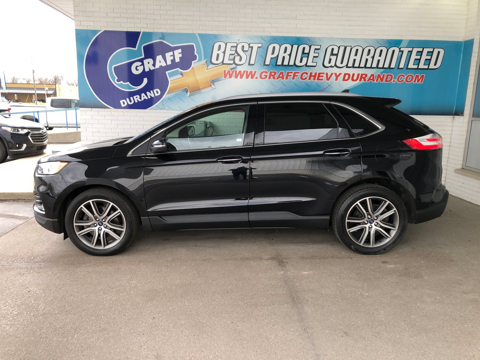 Used 2020 Ford Edge Titanium w/ Class II Trailer Tow Package AWD/4WD image 5