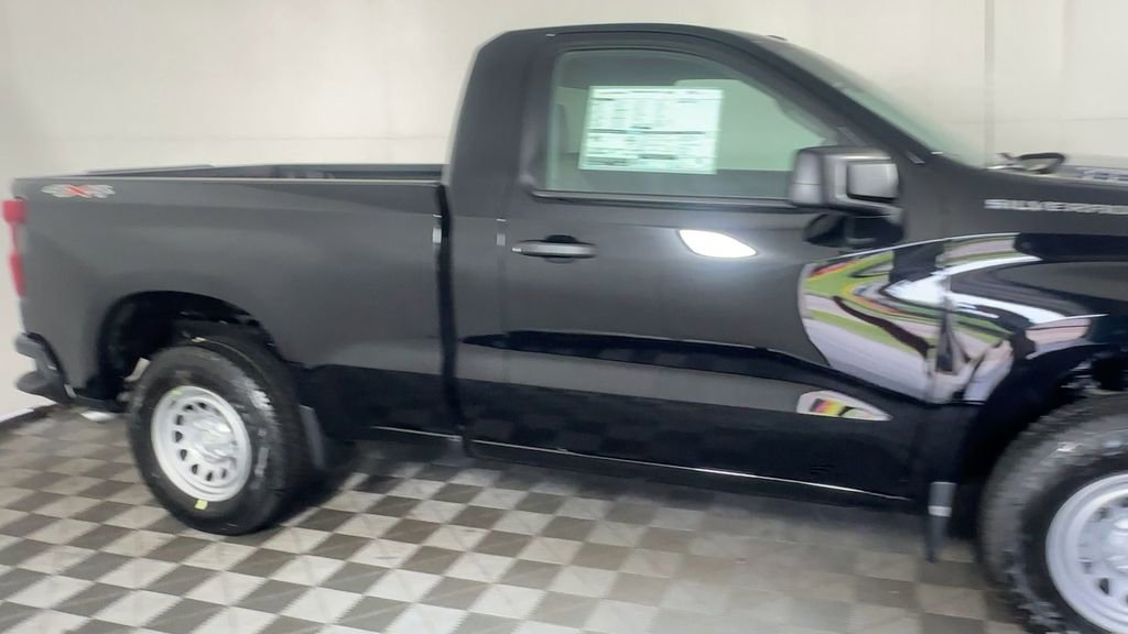 New 2026 Chevrolet Silverado 1500 W/T w/ WT Value Package AWD/4WD image 9