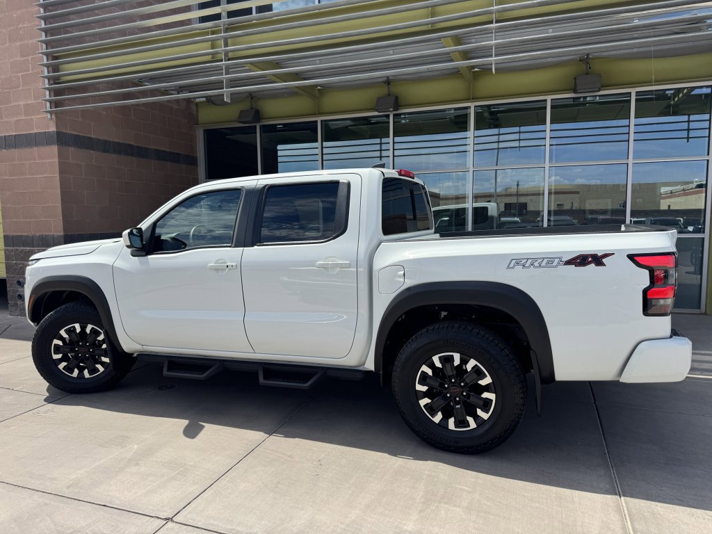 Used 2024 Nissan Frontier PRO-4X w/ Off-Road Protection Package image 5