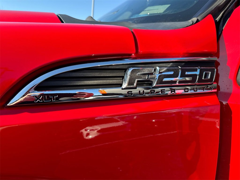 Used 2016 Ford F250 XLT w/ XLT Premium Package image 25