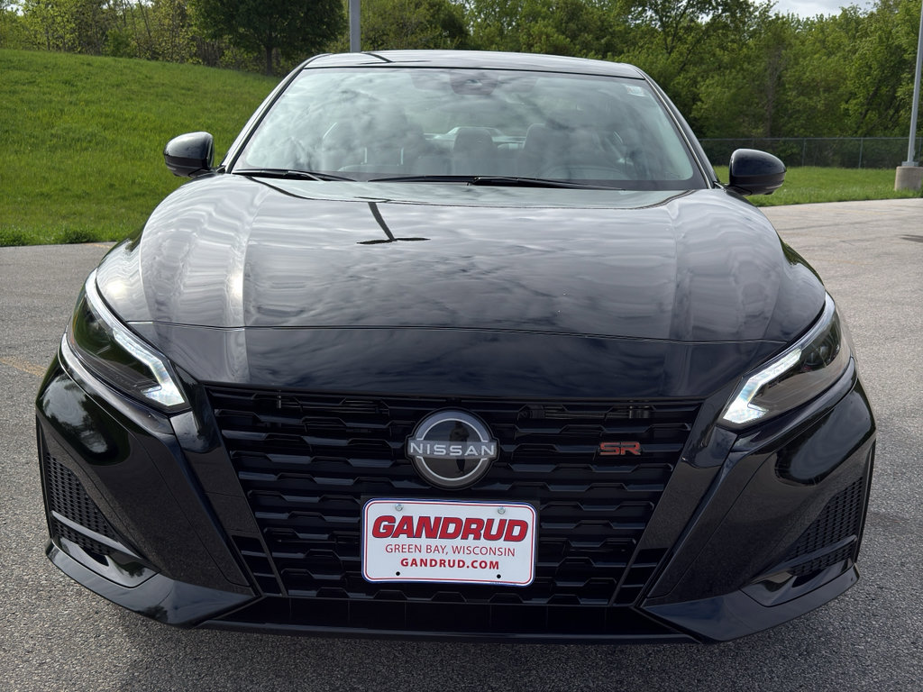 New 2026 Nissan Altima 2.5 SR AWD/4WD image 3