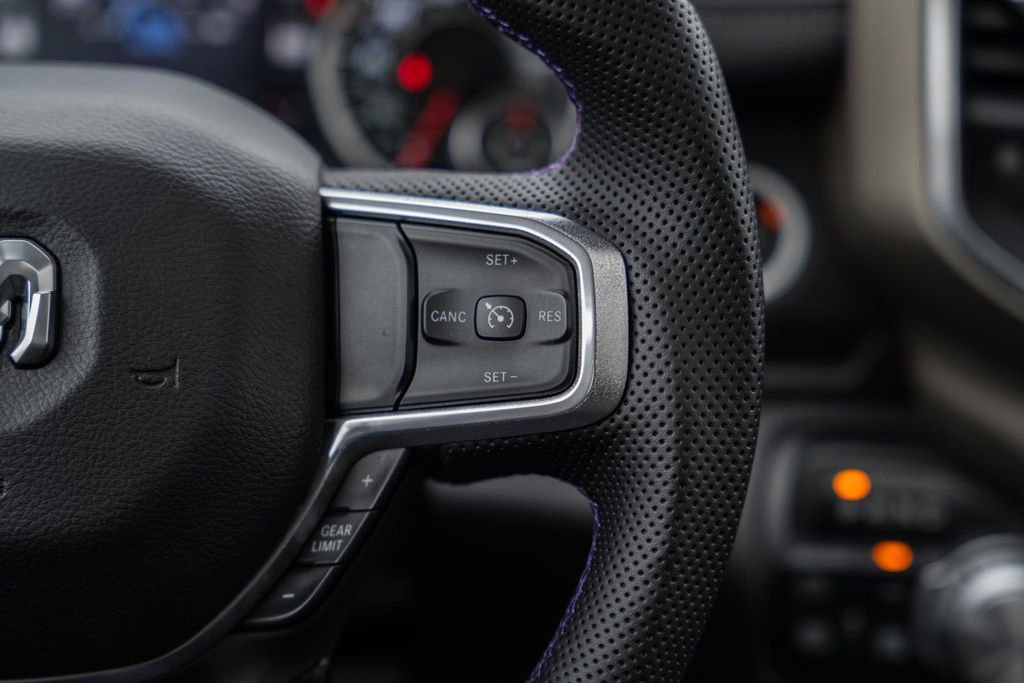 Used 2019 RAM 1500 Laramie image 40