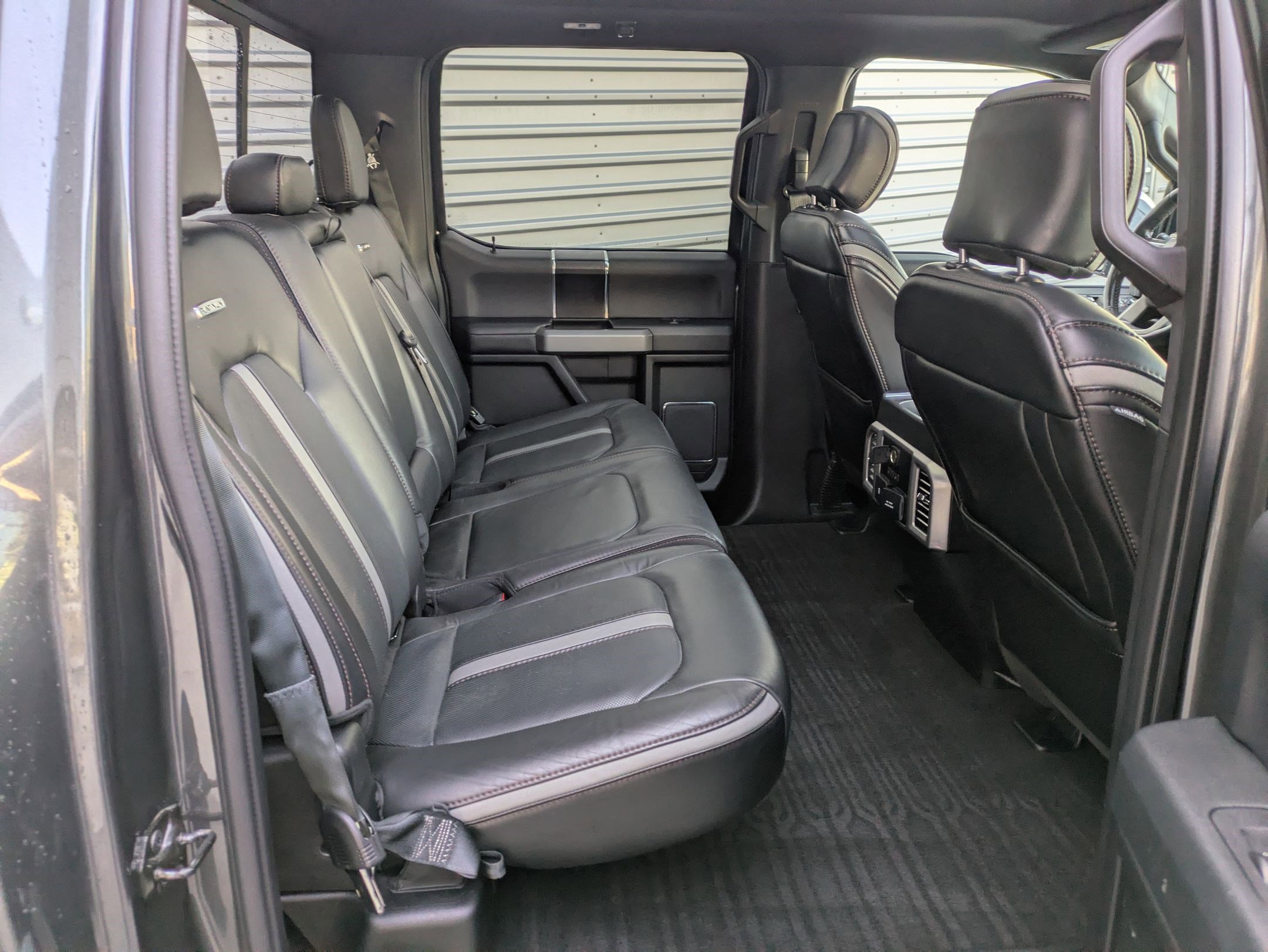 Used 2019 Ford F150 Platinum w/ Equipment Group 701A Luxury image 33