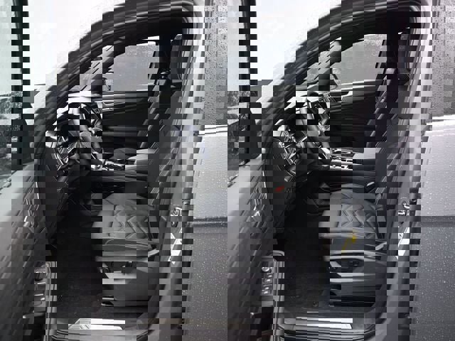 New 2026 Volkswagen Atlas Cross Sport SE image 9