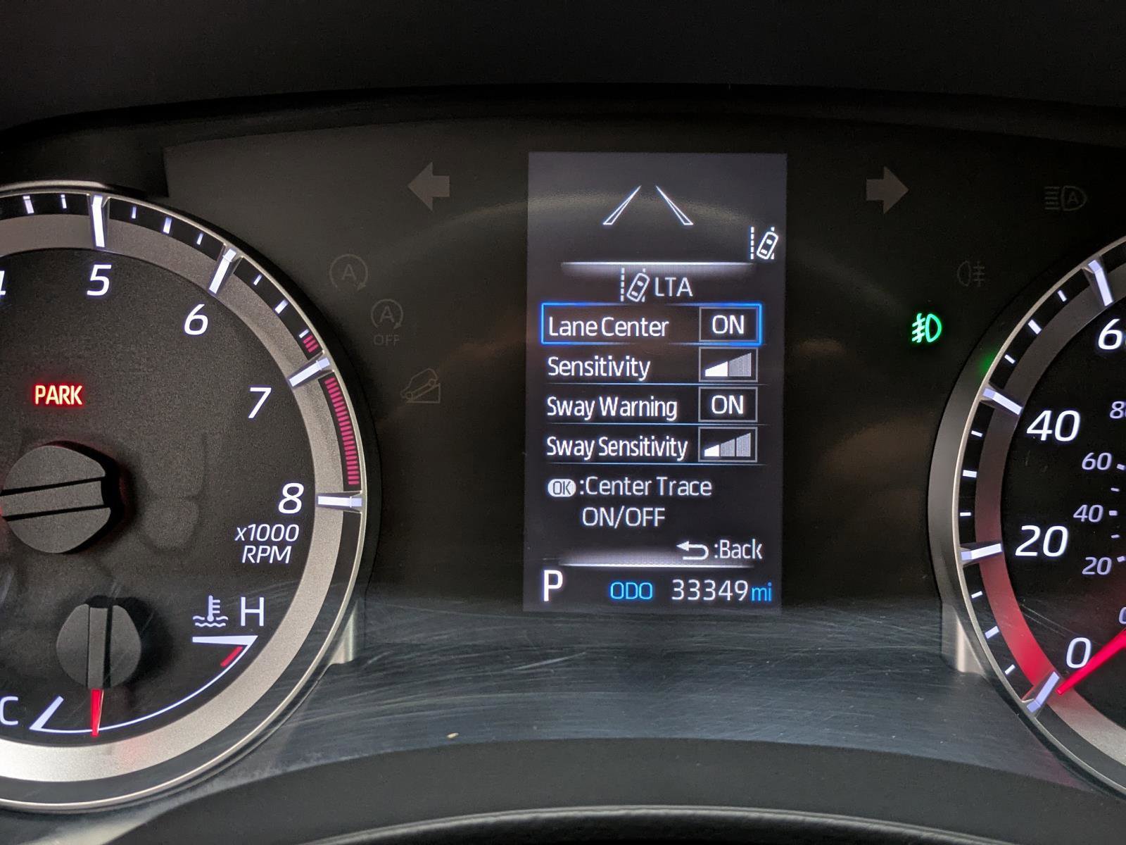 Used 2022 Toyota Highlander LE image 6