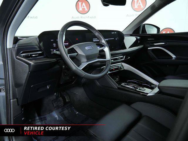 Used 2025 Audi Q5 Premium Plus w/ Premium Plus AWD/4WD image 17